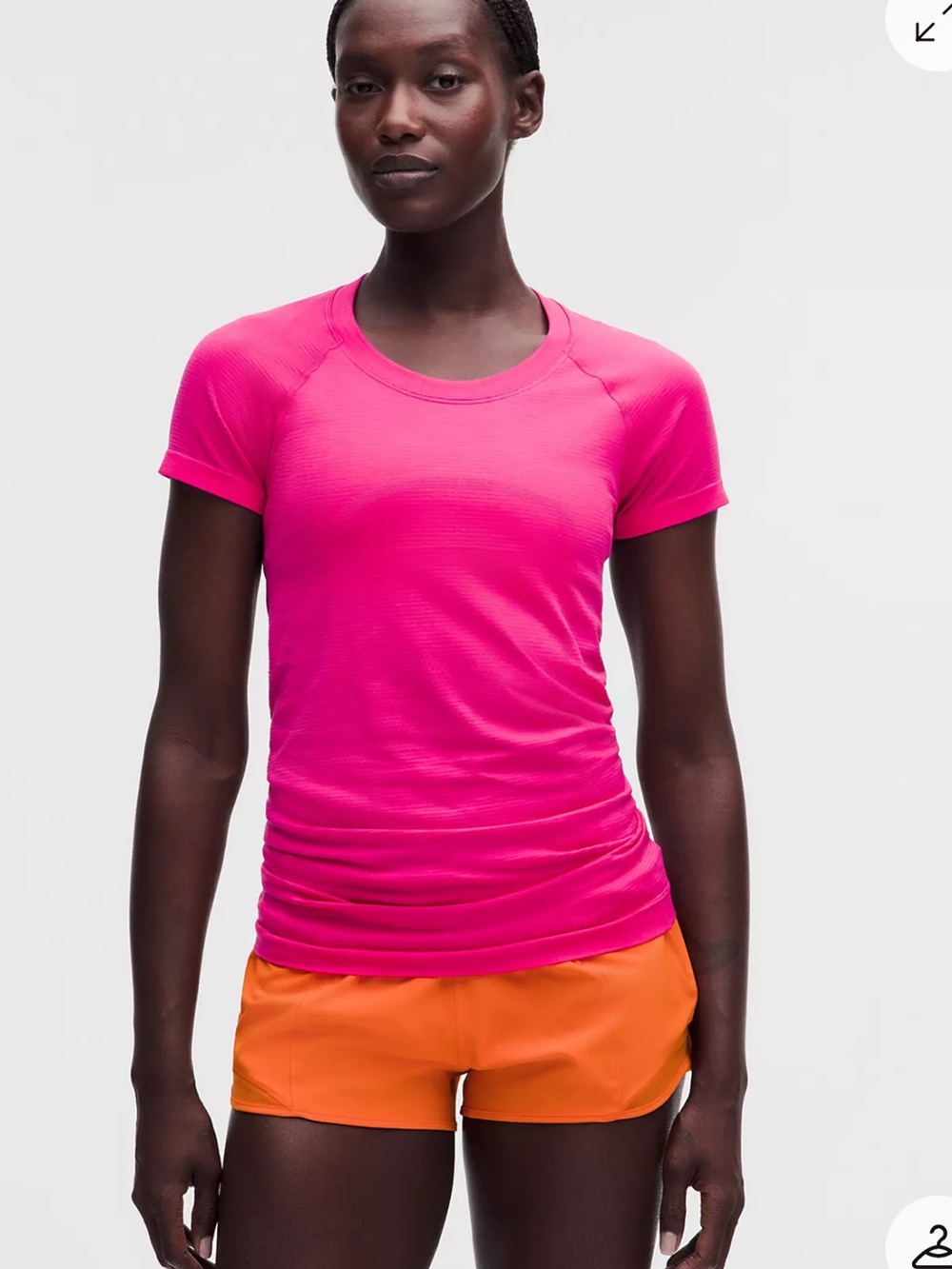 Swiftly Tech Short-Sleeve Shirt 2.0 Hip Length